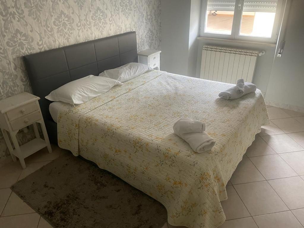 Airport Apartment Alloggio Turistico T&C Fiumicino Kültér fotó